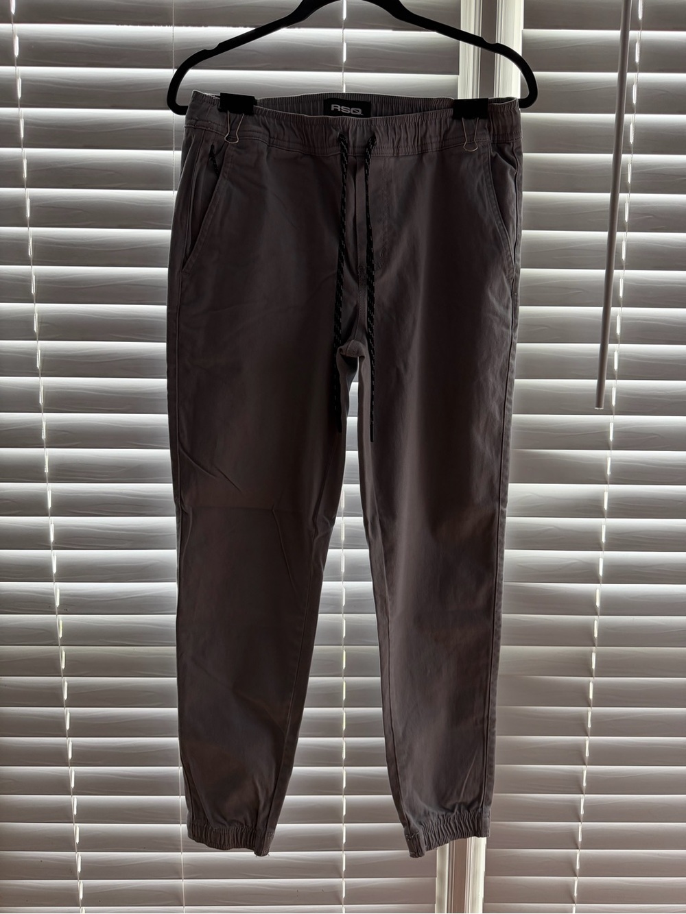 RSQ Men's Charcoal Gray Jogger Sweatpants with Drawstring